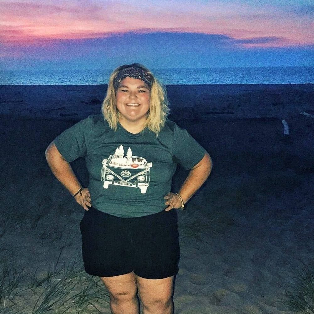 Meet your Posher, Abbie